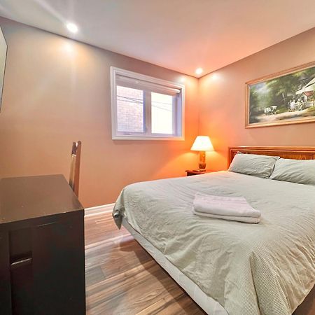 Upgraded Rooms With Bath 7-Min To Subway Near Downsview Rogers Stadium Toronto Ngoại thất bức ảnh